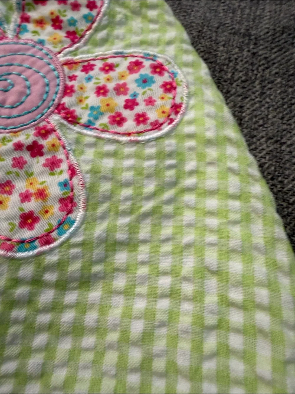Youngland seersucker Light Green Gingham Dress Pink Floral Appliqués size 12m